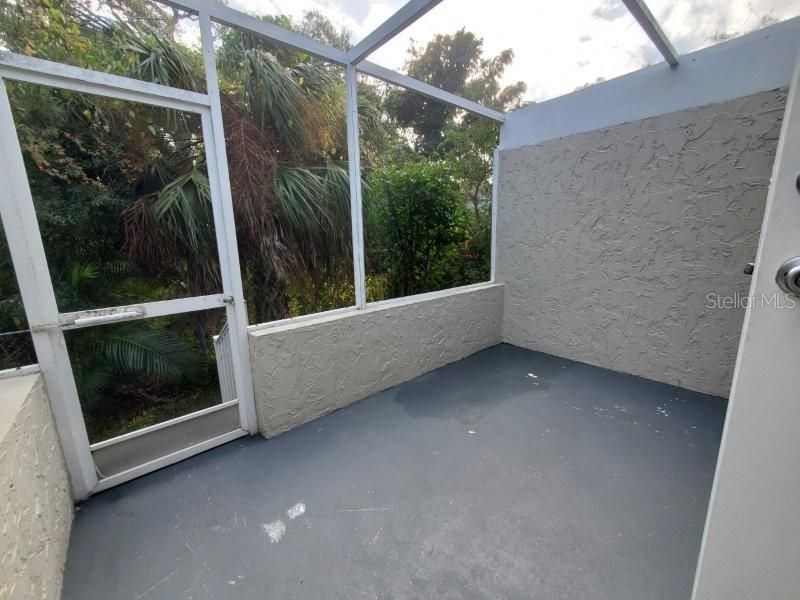 For Rent: $1,200 (1 beds, 1 baths, 680 Square Feet)