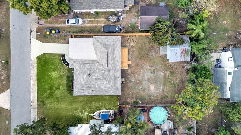 For Sale: $265,000 (4 beds, 2 baths, 1384 Square Feet)