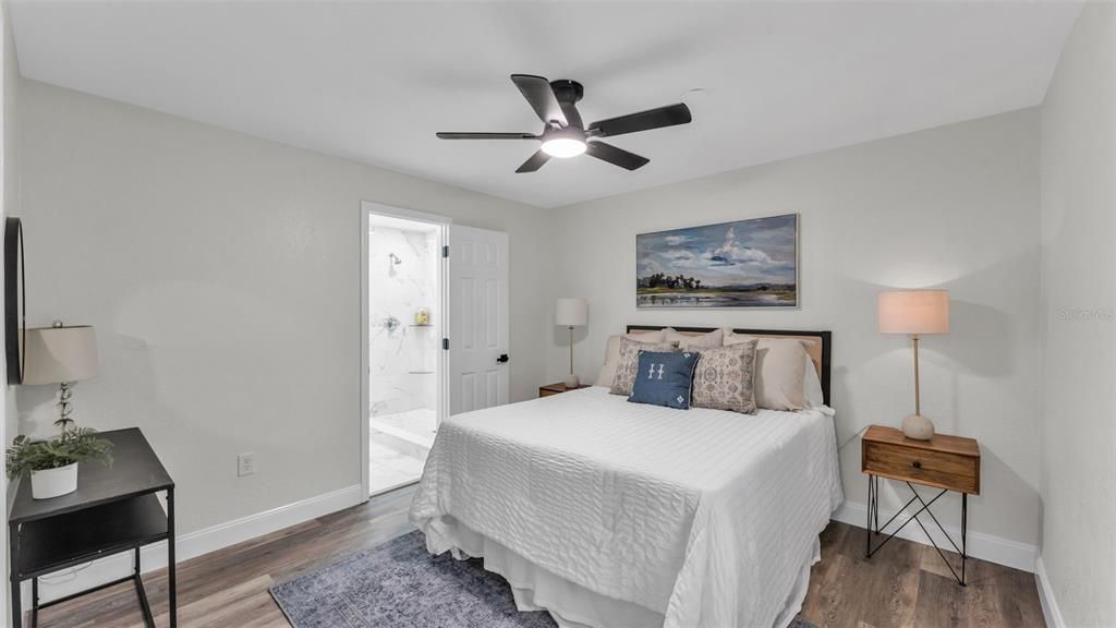 For Sale: $265,000 (4 beds, 2 baths, 1384 Square Feet)