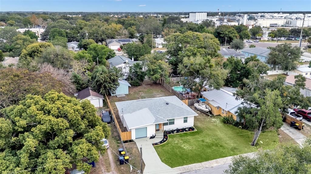 For Sale: $265,000 (4 beds, 2 baths, 1384 Square Feet)