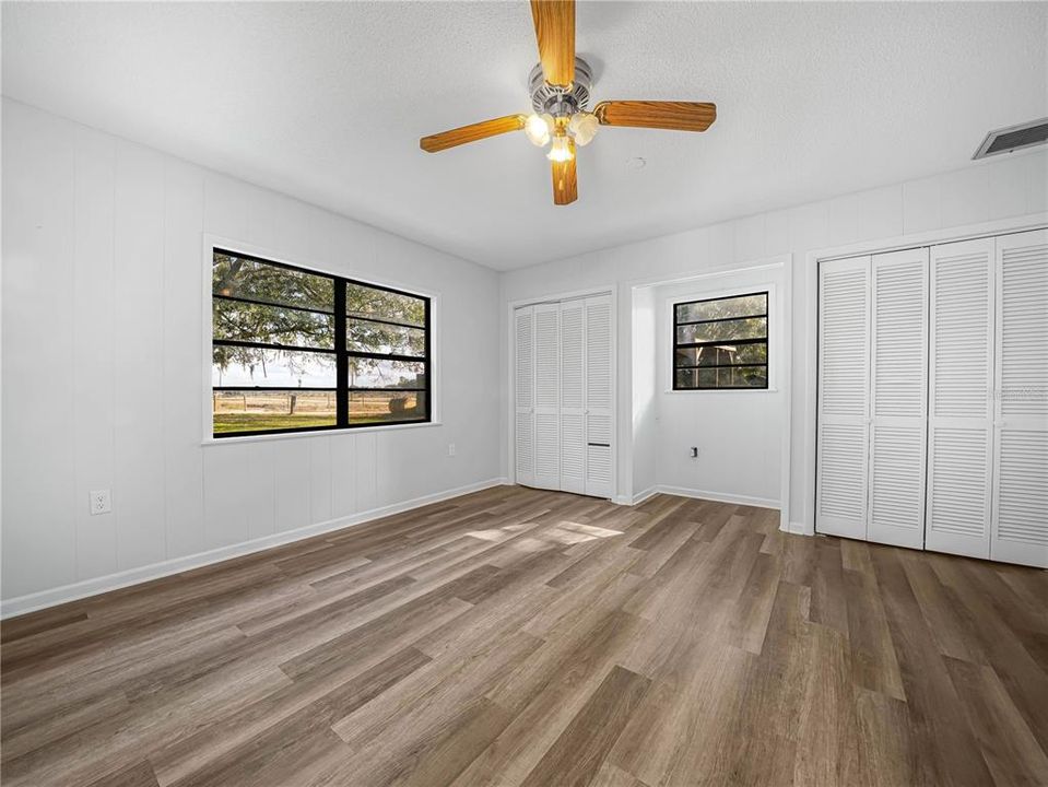 En Venta: $549,900 (6 camas, 3 baños, 3711 Pies cuadrados)