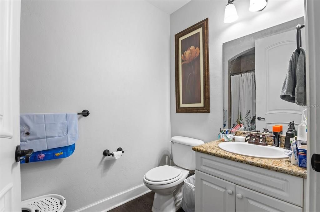 En Venta: $380,000 (2 camas, 2 baños, 860 Pies cuadrados)