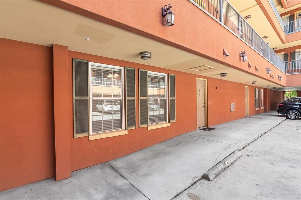 En Venta: $380,000 (2 camas, 2 baños, 860 Pies cuadrados)