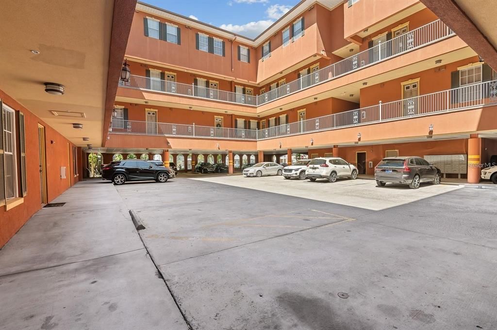 En Venta: $380,000 (2 camas, 2 baños, 860 Pies cuadrados)