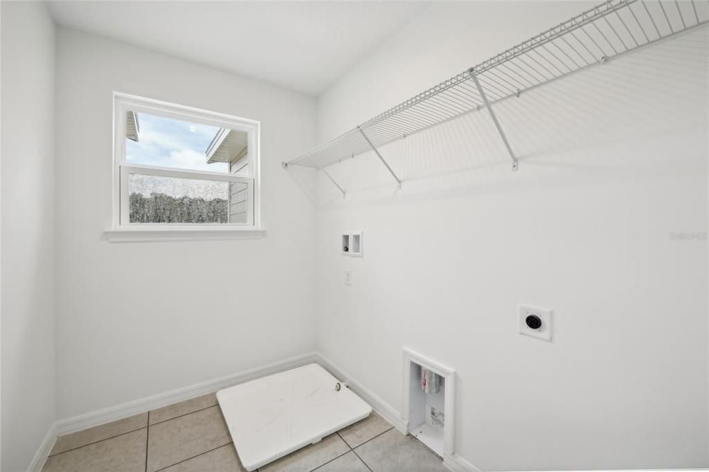 For Sale: $358,490 (5 beds, 3 baths, 2434 Square Feet)