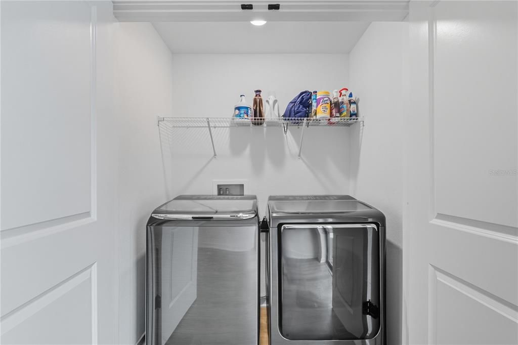 For Rent: $2,650 (3 beds, 2 baths, 1697 Square Feet)