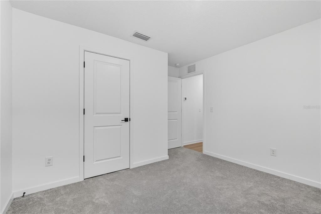 For Rent: $2,650 (3 beds, 2 baths, 1697 Square Feet)