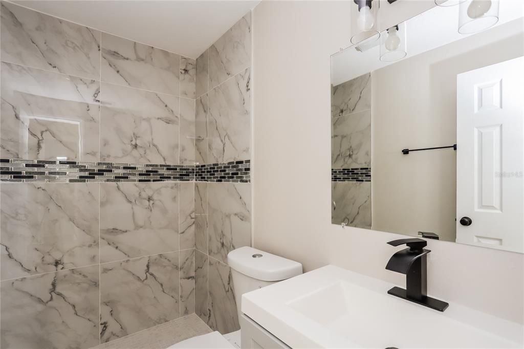 For Rent: $2,020 (3 beds, 2 baths, 1334 Square Feet)