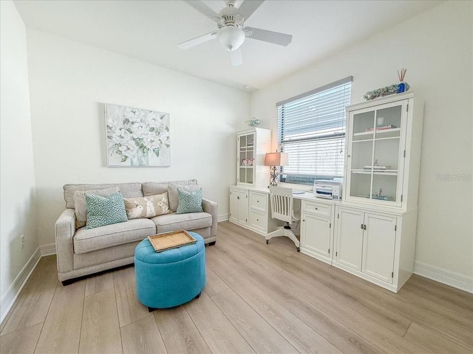 待售: $799,000 (4 贝兹, 2 浴室, 2248 平方英尺)