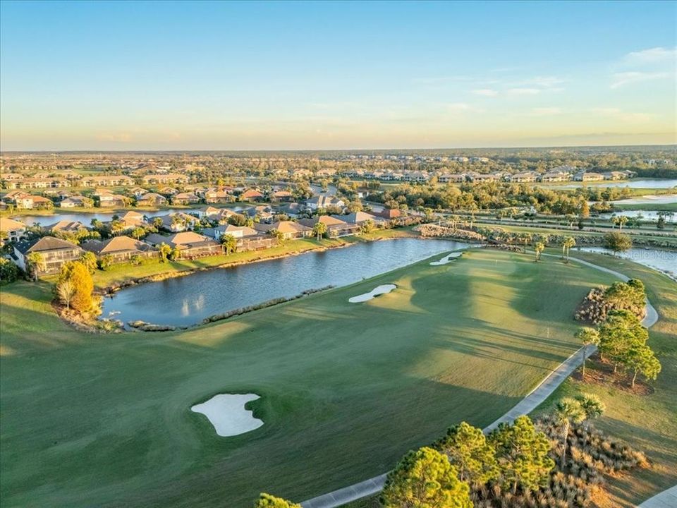 待售: $799,000 (4 贝兹, 2 浴室, 2248 平方英尺)