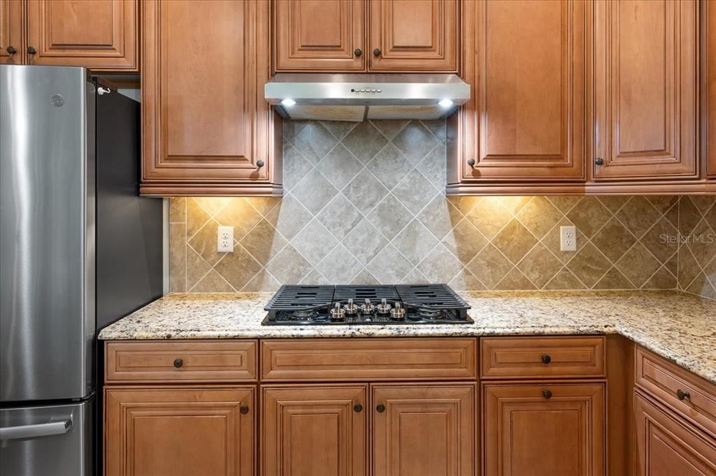 待售: $799,000 (4 贝兹, 2 浴室, 2248 平方英尺)