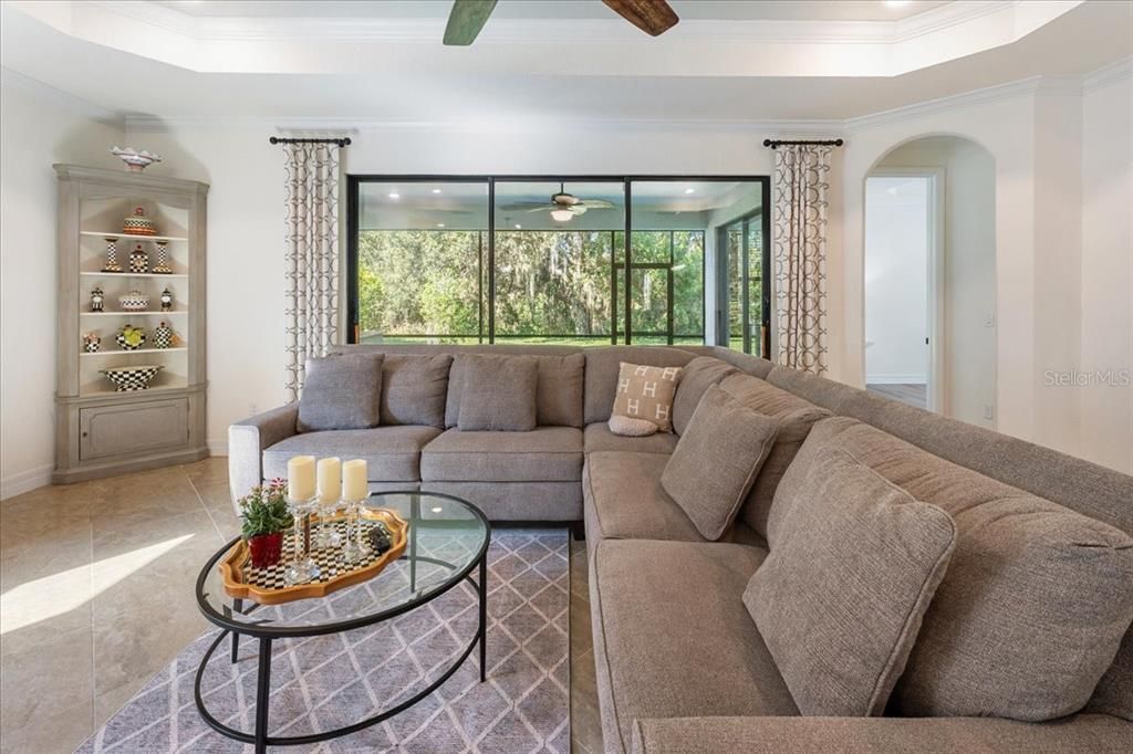 待售: $799,000 (4 贝兹, 2 浴室, 2248 平方英尺)