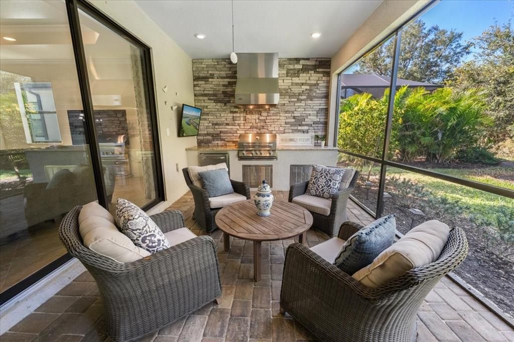 待售: $799,000 (4 贝兹, 2 浴室, 2248 平方英尺)