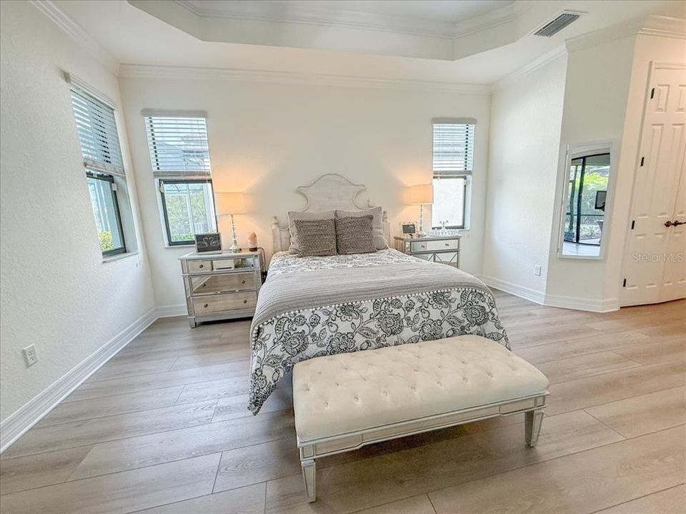 待售: $799,000 (4 贝兹, 2 浴室, 2248 平方英尺)