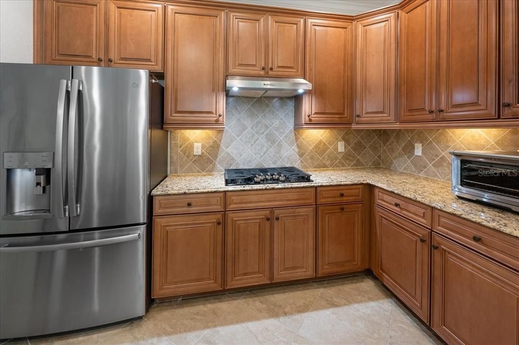 待售: $799,000 (4 贝兹, 2 浴室, 2248 平方英尺)