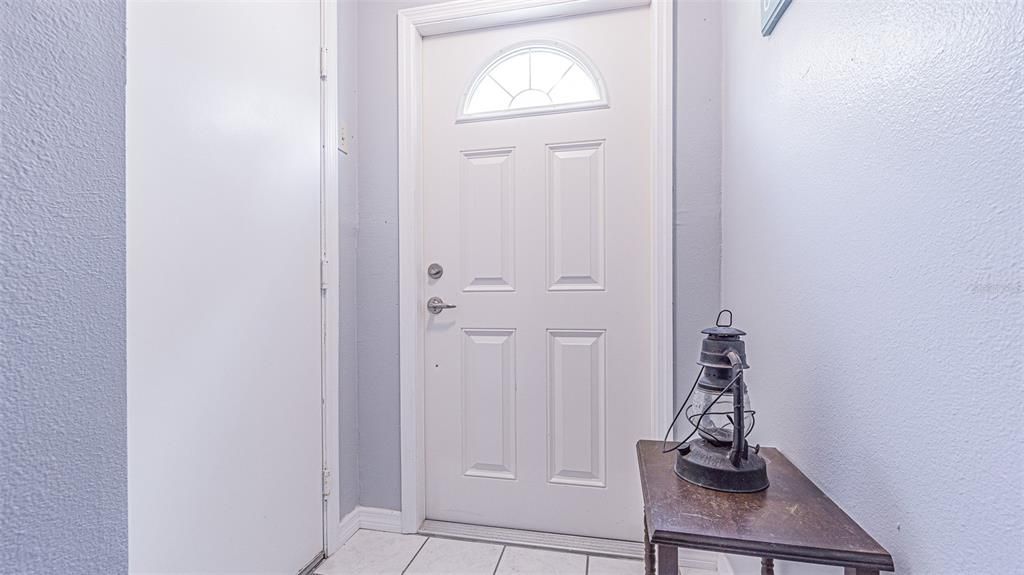 For Sale: $525,000 (2 beds, 2 baths, 1237 Square Feet)