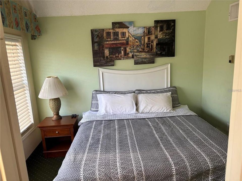 For Rent: $1,700 (2 beds, 1 baths, 635 Square Feet)