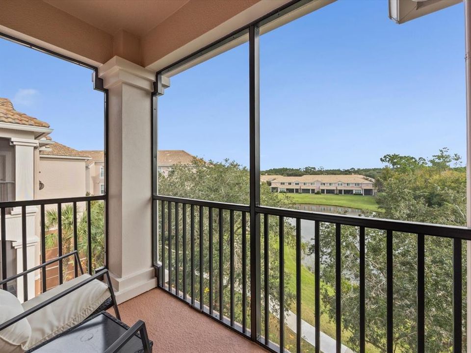 For Sale: $204,900 (3 beds, 2 baths, 1384 Square Feet)