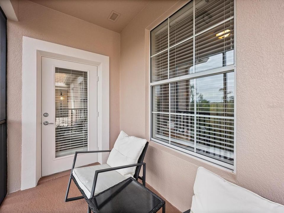 For Sale: $204,900 (3 beds, 2 baths, 1384 Square Feet)