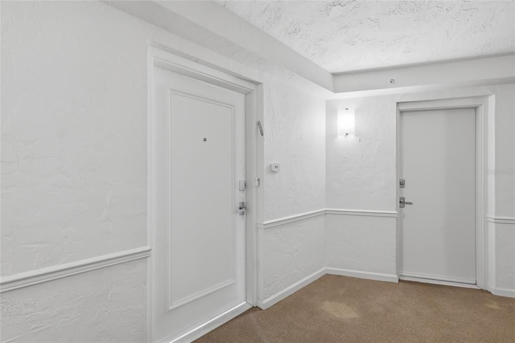 待售: $650,000 (2 贝兹, 2 浴室, 1235 平方英尺)