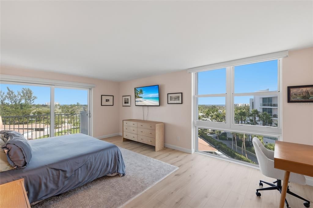 待售: $650,000 (2 贝兹, 2 浴室, 1235 平方英尺)