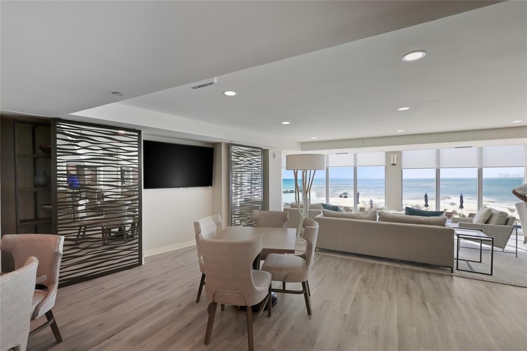 待售: $650,000 (2 贝兹, 2 浴室, 1235 平方英尺)