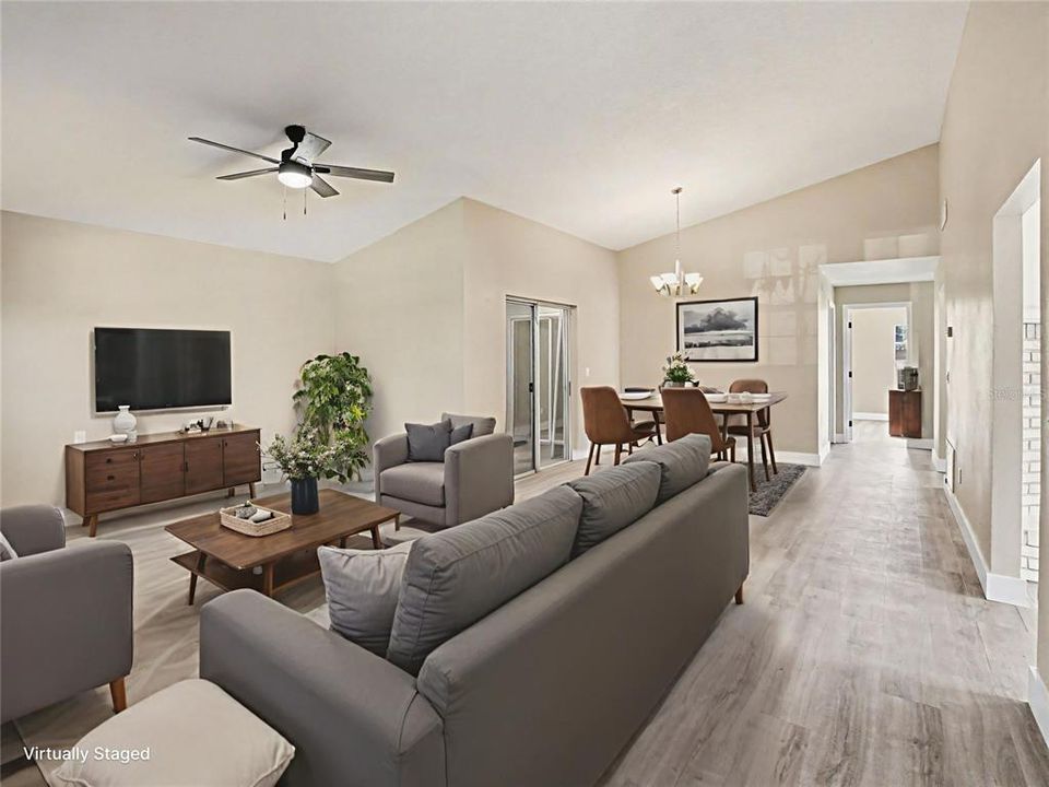 En Venta: $399,000 (3 camas, 2 baños, 1592 Pies cuadrados)