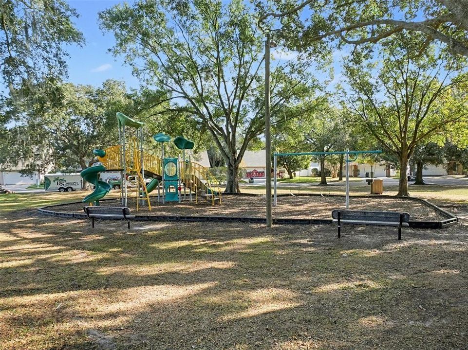 En Venta: $399,000 (3 camas, 2 baños, 1592 Pies cuadrados)