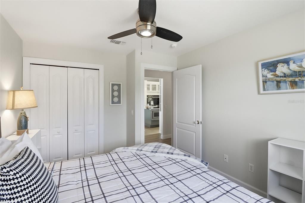 На продажу: $989,000 (3 спален, 3 ванн, 2044 Квадратных фут)