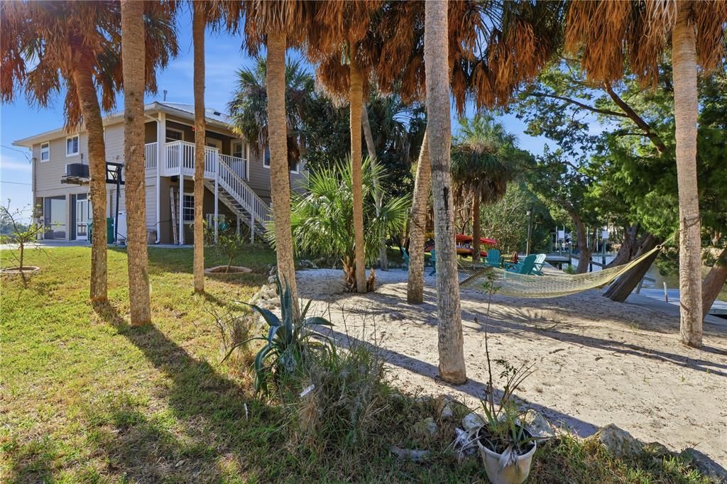 На продажу: $989,000 (3 спален, 3 ванн, 2044 Квадратных фут)