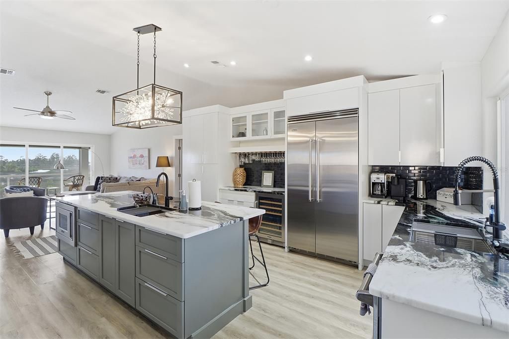 На продажу: $989,000 (3 спален, 3 ванн, 2044 Квадратных фут)