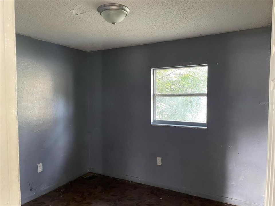 En Renta: $800 (2 camas, 1 baños, 2688 Pies cuadrados)