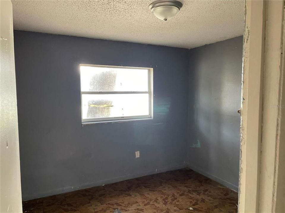 En Renta: $800 (2 camas, 1 baños, 2688 Pies cuadrados)