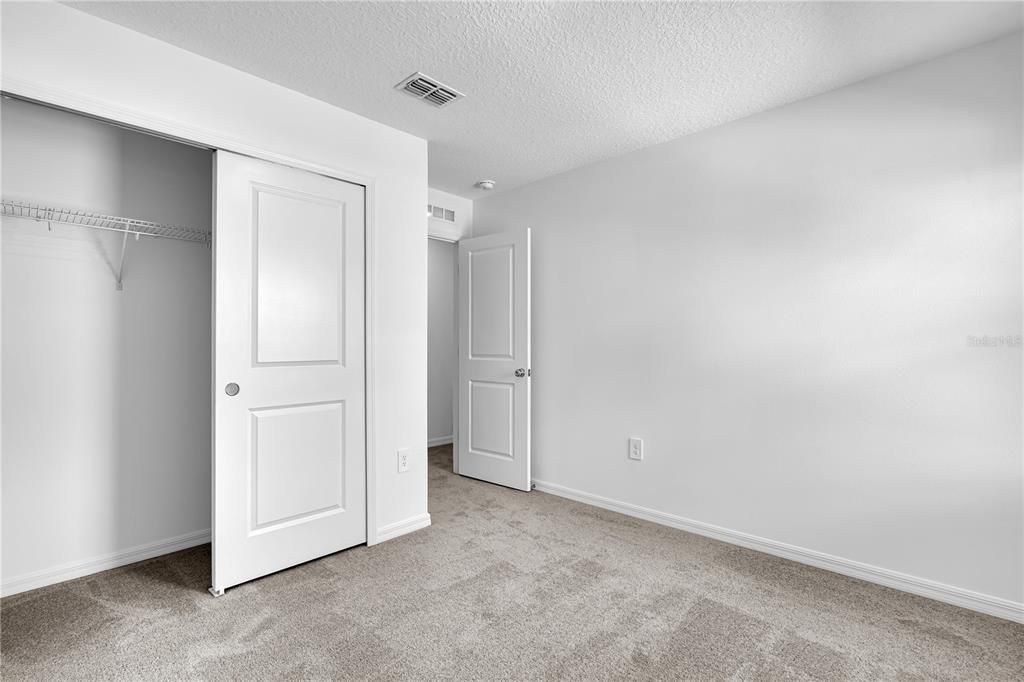 En Renta: $2,300 (4 camas, 2 baños, 2143 Pies cuadrados)