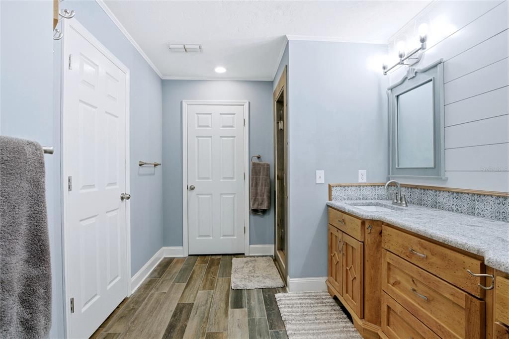 For Sale: $499,000 (3 beds, 2 baths, 2774 Square Feet)