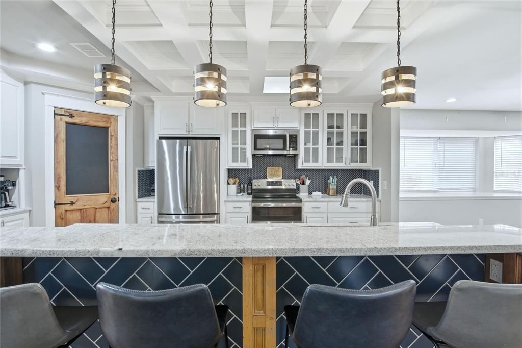 For Sale: $499,000 (3 beds, 2 baths, 2774 Square Feet)