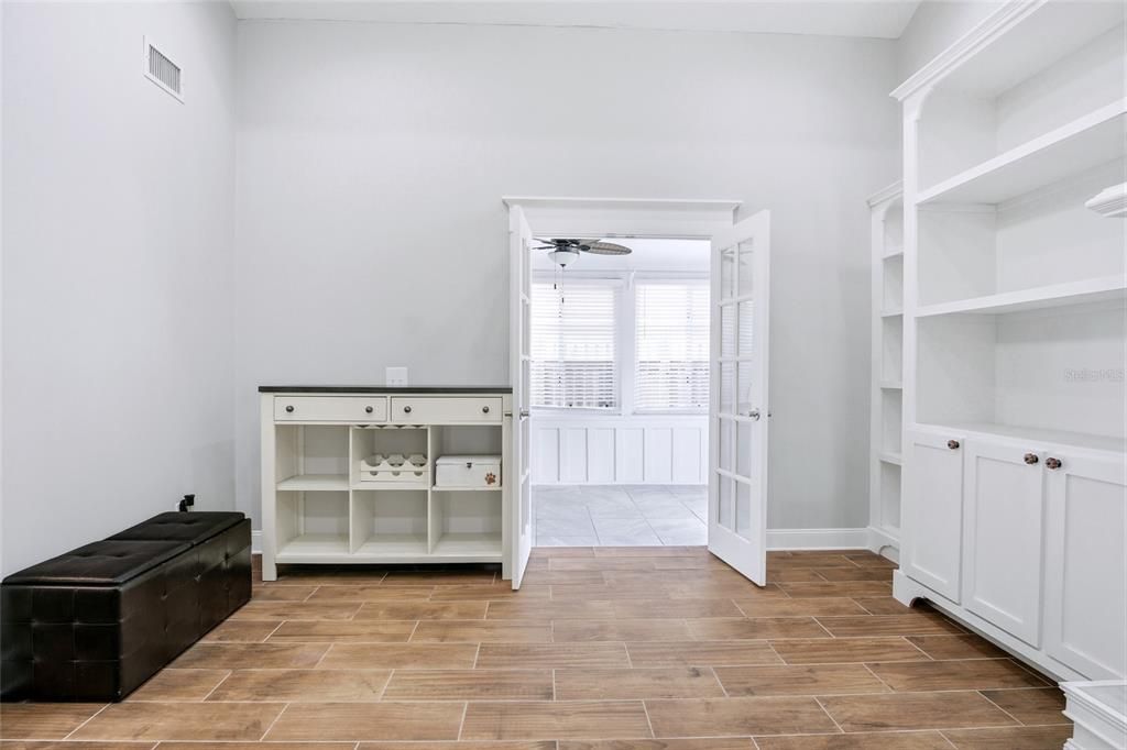 For Sale: $499,000 (3 beds, 2 baths, 2774 Square Feet)