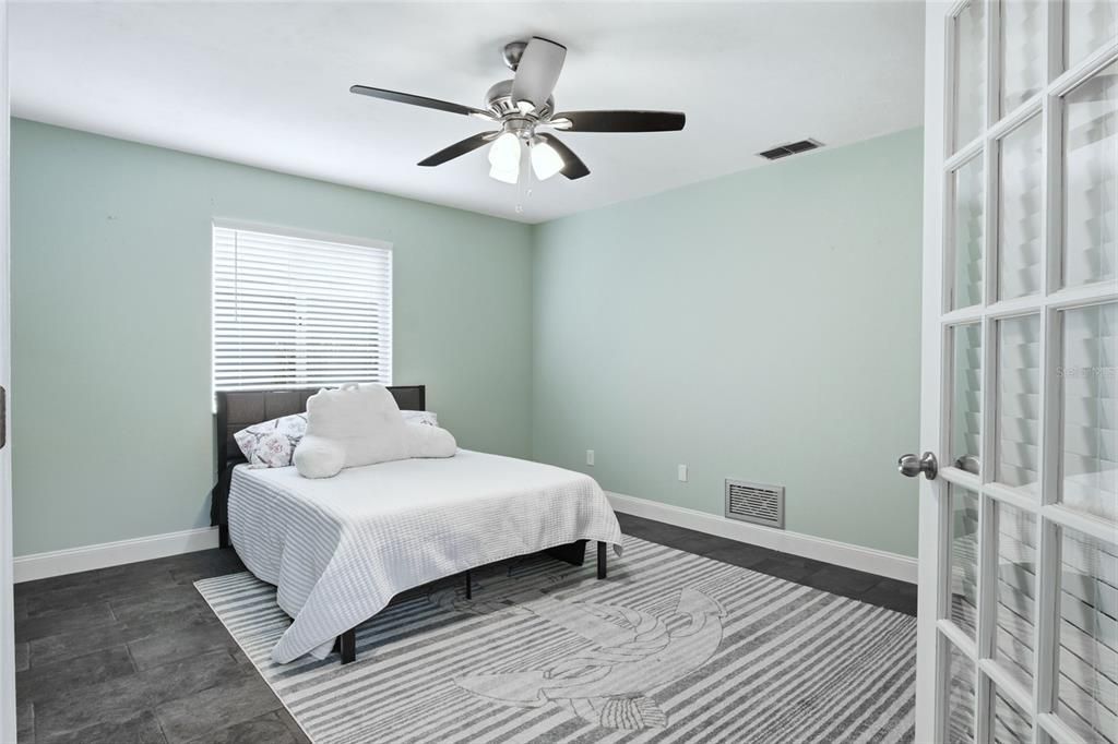 For Sale: $499,000 (3 beds, 2 baths, 2774 Square Feet)