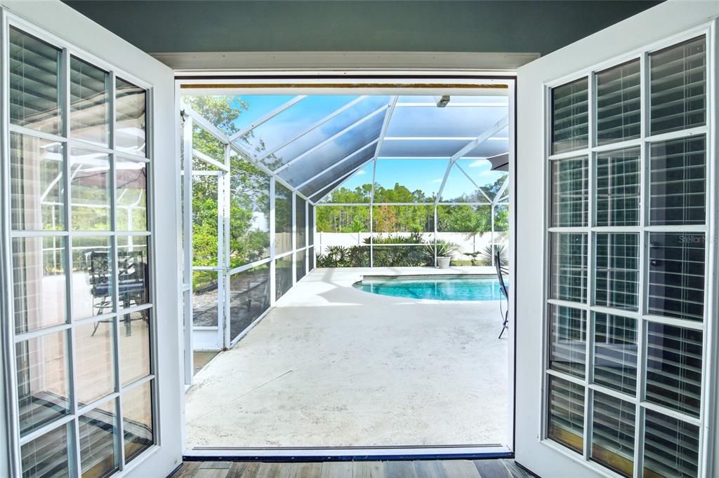 For Sale: $499,000 (3 beds, 2 baths, 2774 Square Feet)