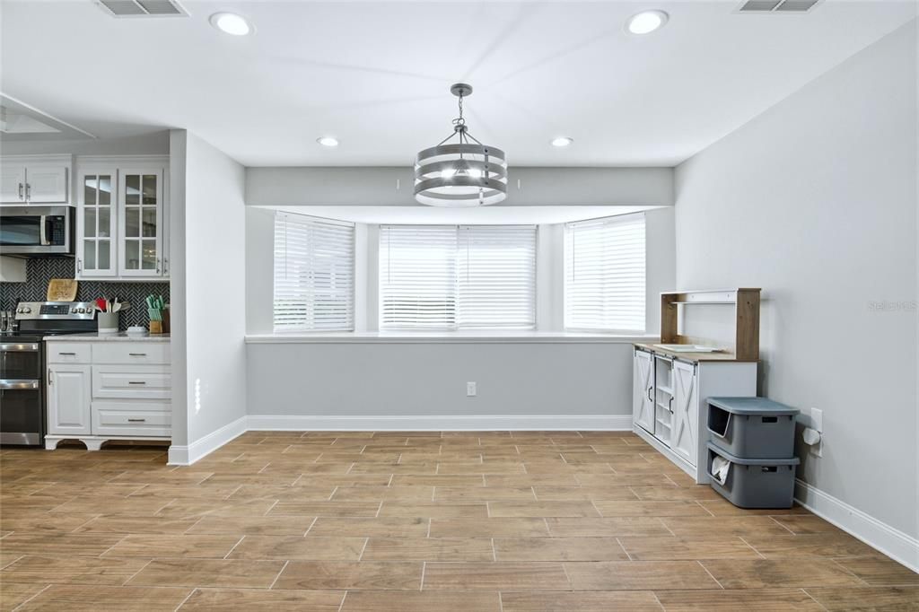 For Sale: $499,000 (3 beds, 2 baths, 2774 Square Feet)