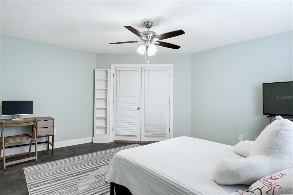 For Sale: $499,000 (3 beds, 2 baths, 2774 Square Feet)