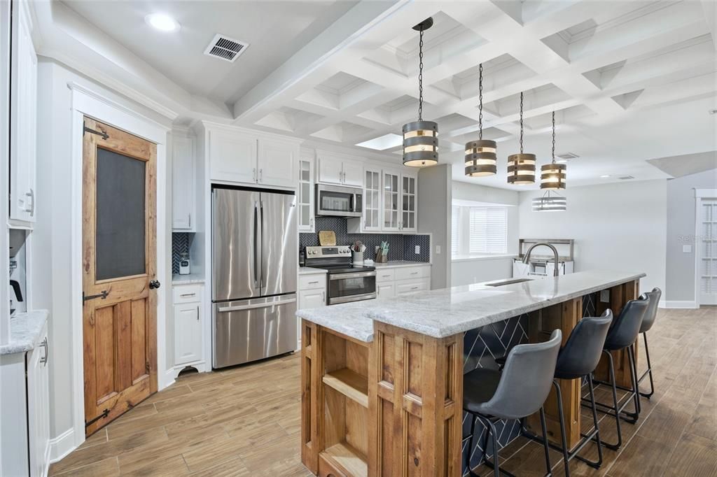 For Sale: $499,000 (3 beds, 2 baths, 2774 Square Feet)