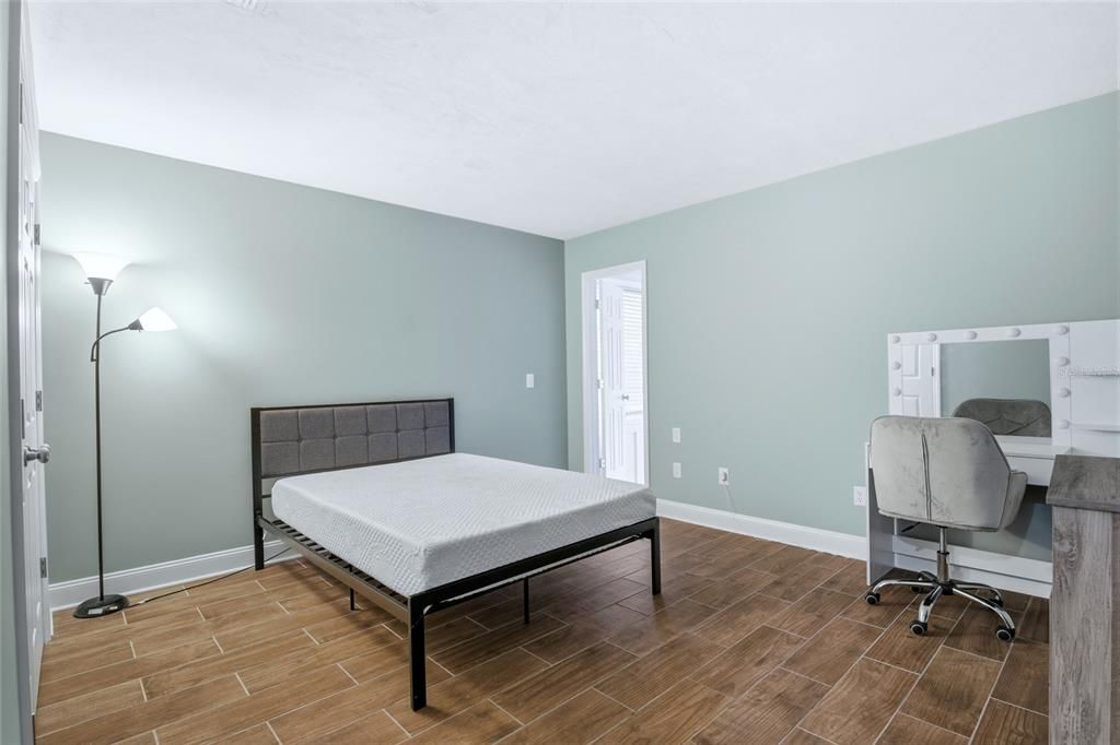 For Sale: $499,000 (3 beds, 2 baths, 2774 Square Feet)