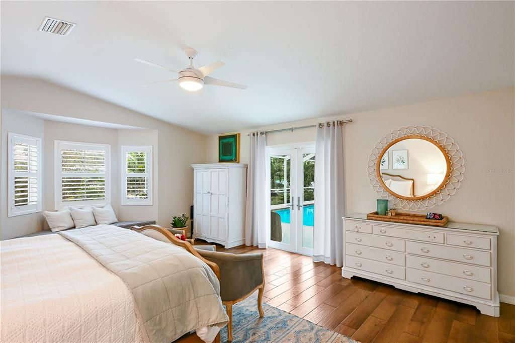 待售: $1,599,000 (4 贝兹, 3 浴室, 2926 平方英尺)