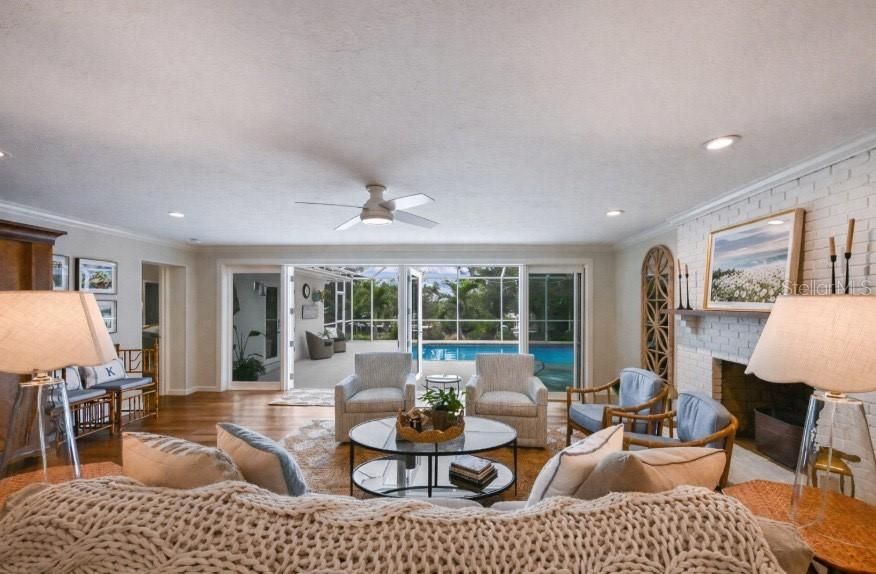 待售: $1,599,000 (4 贝兹, 3 浴室, 2926 平方英尺)