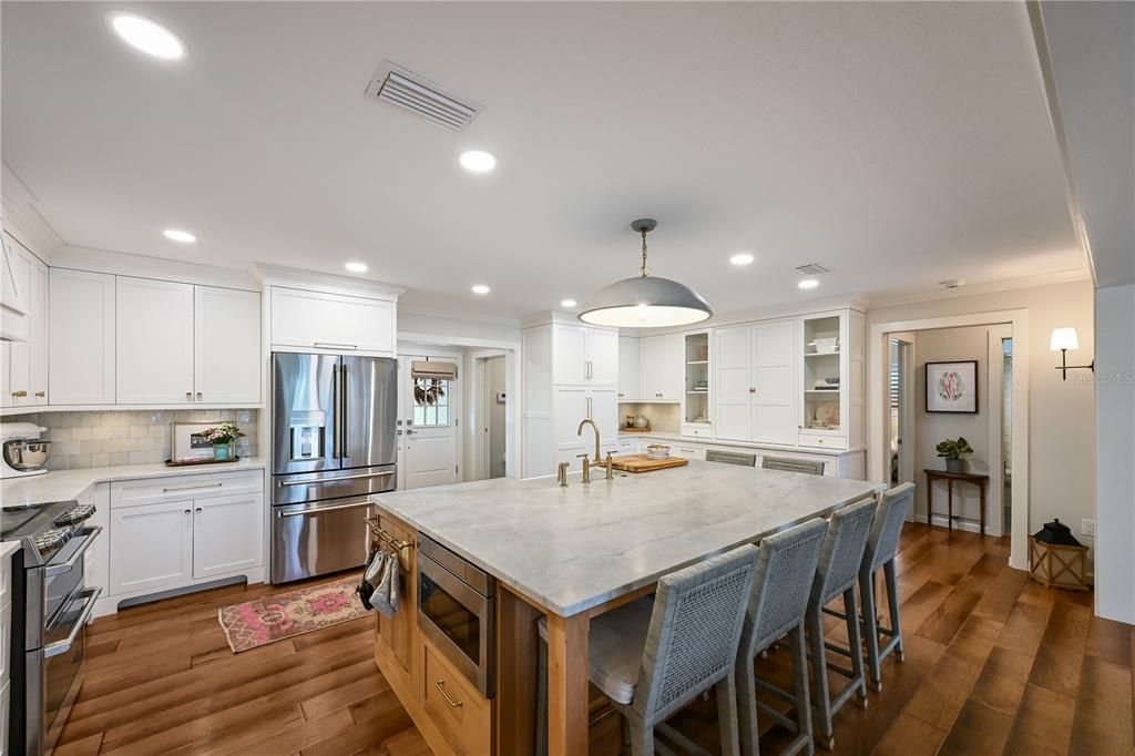 待售: $1,599,000 (4 贝兹, 3 浴室, 2926 平方英尺)