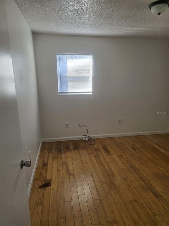 出租: $1,750 (4 贝兹, 2 浴室, 1152 平方英尺)