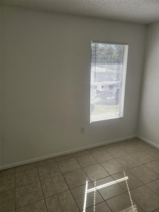 出租: $1,750 (4 贝兹, 2 浴室, 1152 平方英尺)