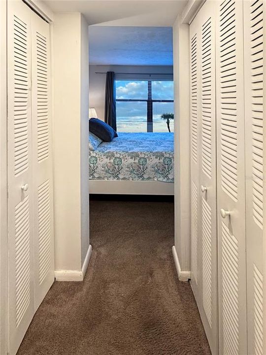 For Sale: $399,950 (1 beds, 1 baths, 860 Square Feet)