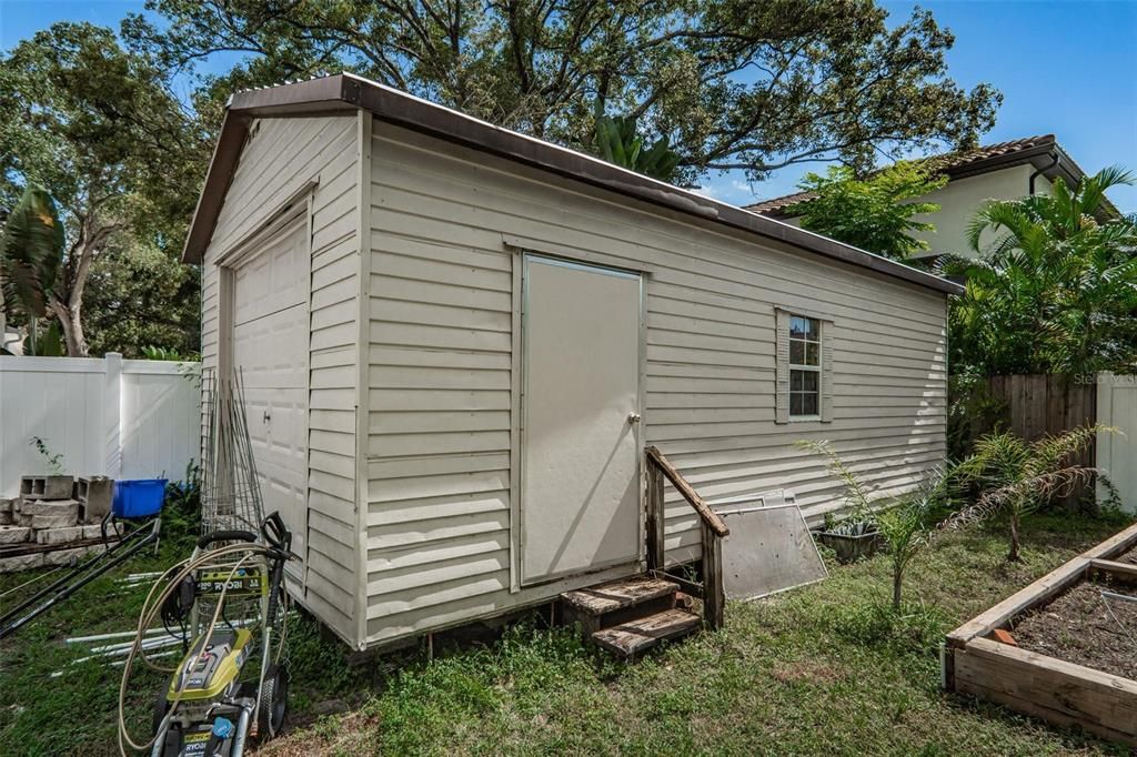 В аренду: $3,500 (4 спален, 2 ванн, 1809 Квадратных фут)